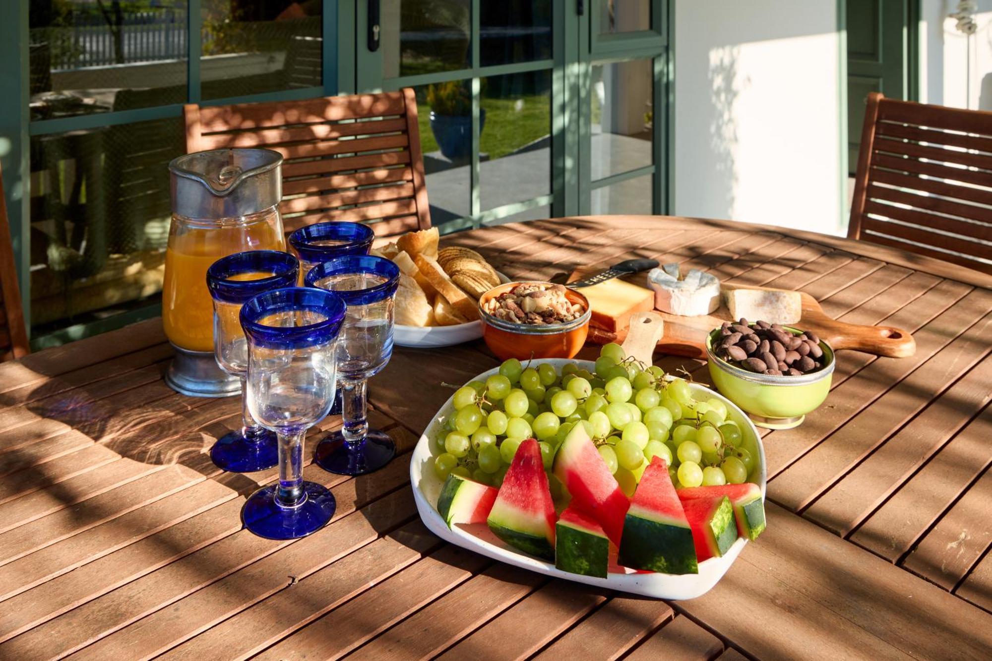 Ludstone Villa - A Charming Family Home Kaikoura Luaran gambar